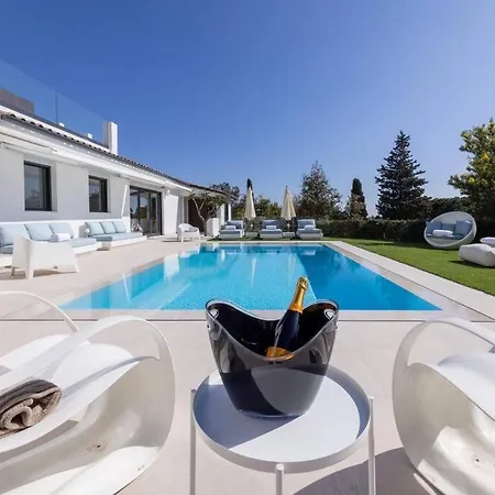 La Desirade- Centre Cannes