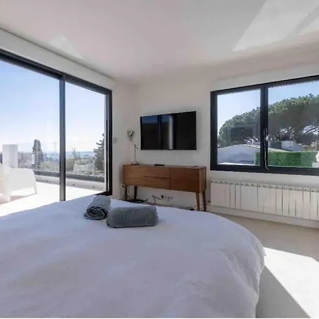 La Desirade- Centre Cannes