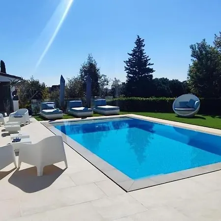 La Desirade- Centre Villa *